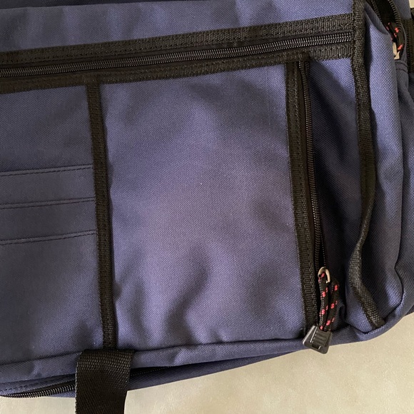 Large navy blue carryall. - Picture 4 of 7